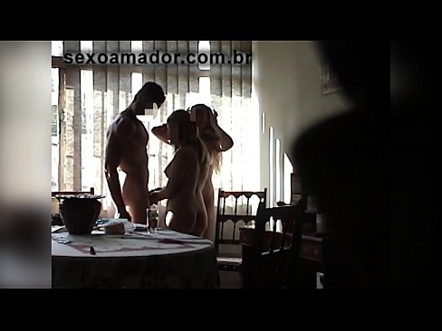 ❤️ Amigos sexuais convidam um homem gigante e uma ménage à trois com ele ❌ Porno vídeo em nós pt-br.com-porn-hat.ru ❌❤